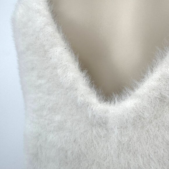 Gymshark Whitney Simmons Eyelash Knit Midi Halter Top woman’s size Large - Picture 3 of 9